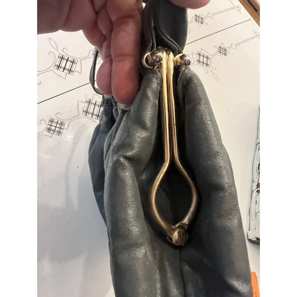 Vintage Gray Leather Handbag Kiss Lock Frame Hobo Shoulder Bag Ruched Top